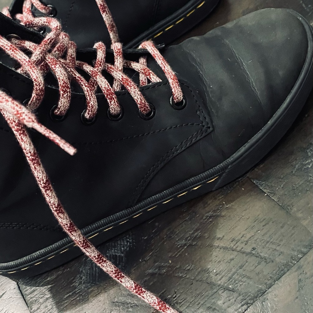 Dr. Marten Sheridan Matte Casual Boots